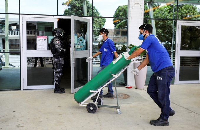 medicos-brasilenos-comienzan-a-racionar-oxigeno-a-pacientes-covid19-tras-colapso-de-ucis